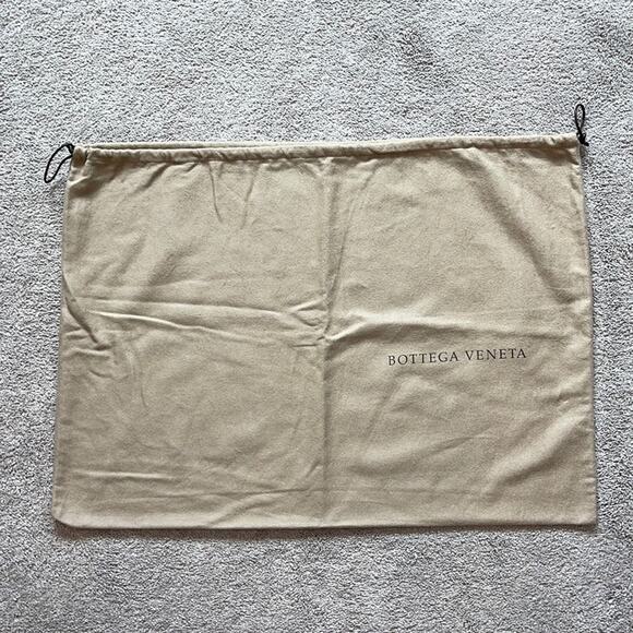 Bottega Veneta XL Drawstring Dust Bag – Like New 27” x 19.5” - Picture 1 of 4